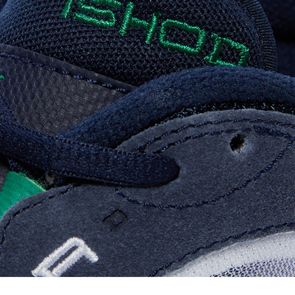 Nike Big boys Blue and Green Sneakers - Picture 6 of 8
